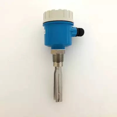 射頻導(dǎo)納物位開關(guān)RF88D5G、射頻電容式料位計VEGACAL生產(chǎn)